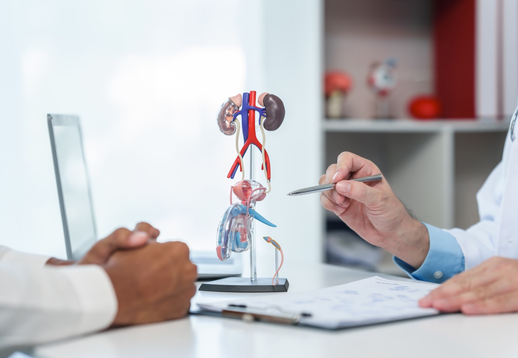 Foi-me diagnosticada Hiperplasia Benigna da Próstata. Terei de tomar medicamentos para o resto da vida?